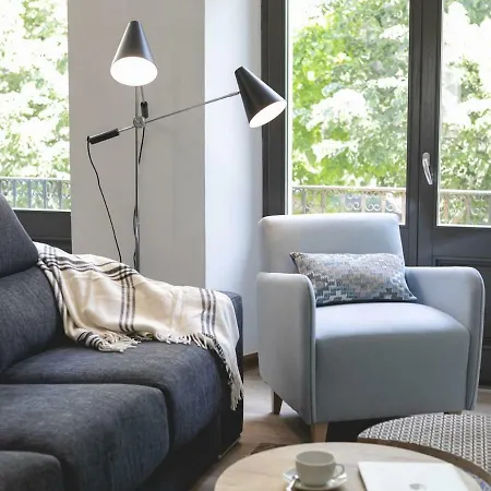 Bravissimo Rambla Eiffel Bridge 2 Lägenhet *