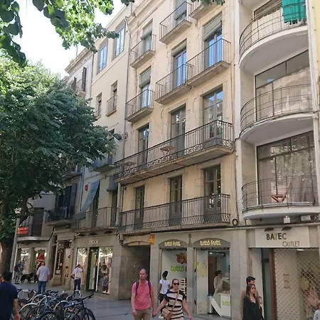 Bravissimo Rambla Eiffel Bridge 2 Girona